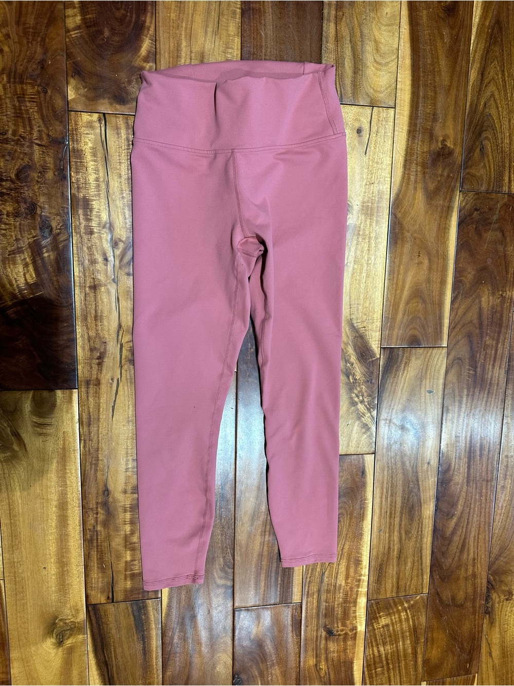 Fabletics High-Waist Leggings - Dusty Rose Pink  / Salmon color